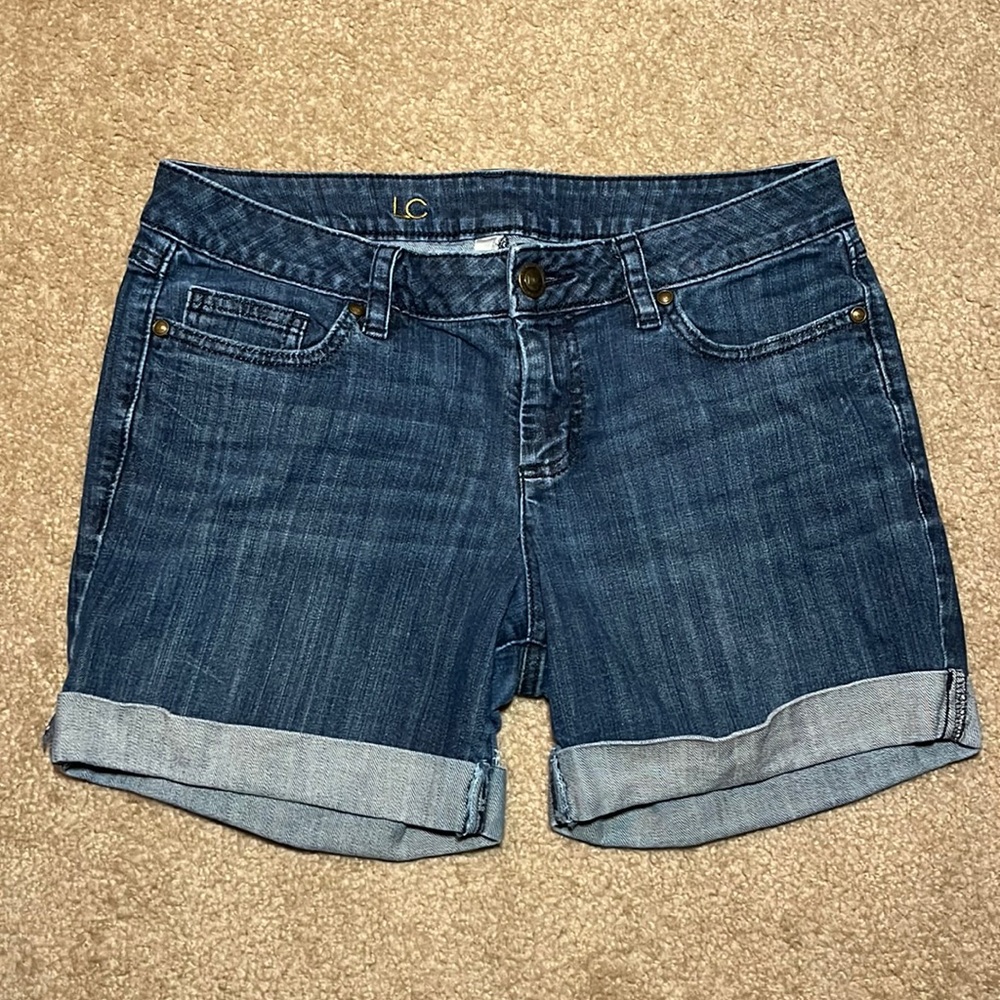 Women’s cuffed cut off jean shorts, stretch denim, sz8, EUC, by LC Lauren Conrad